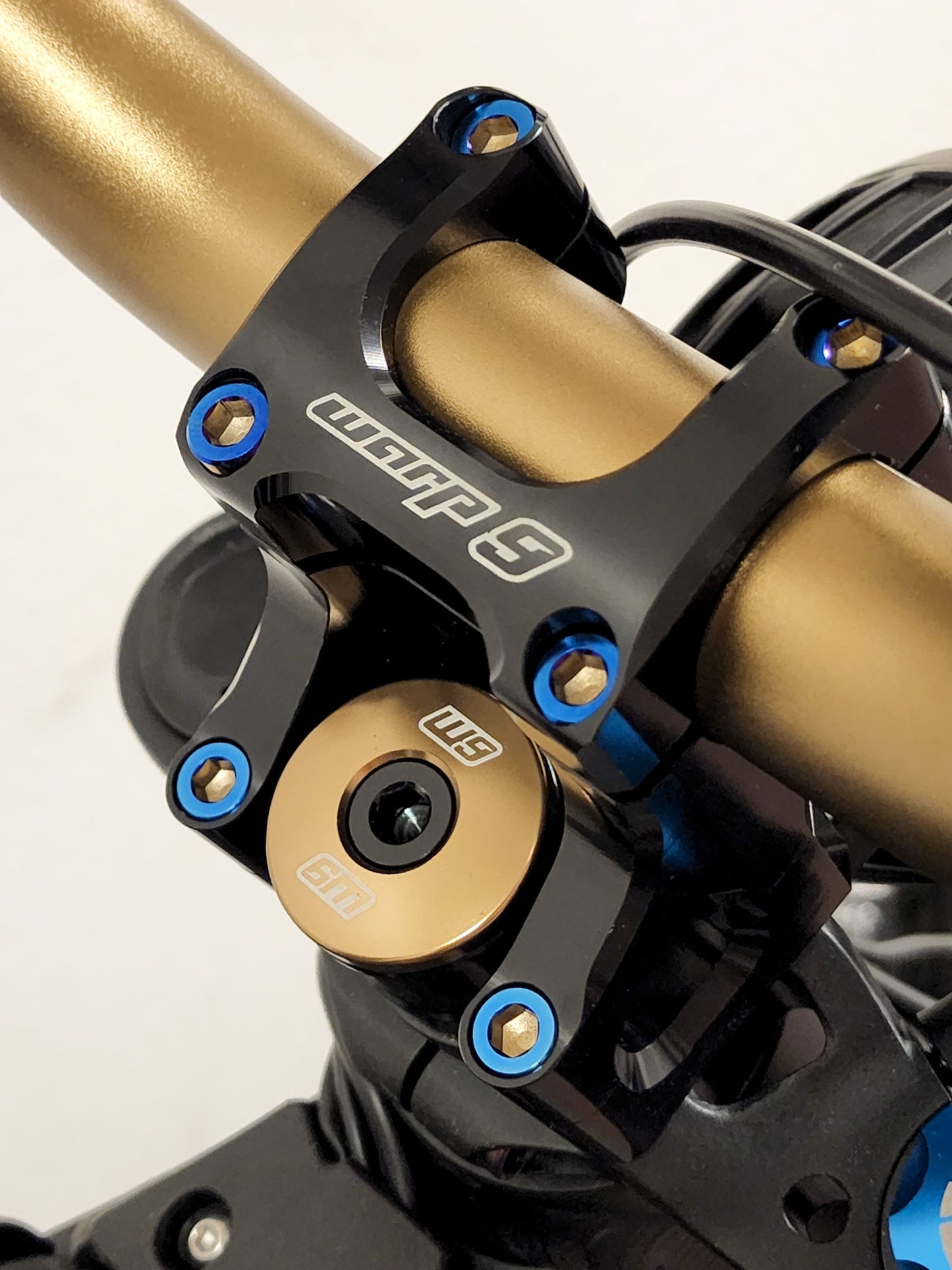 Warp9 - SurRon Light Bee/Talaria Sting Bar Mount Titanium Bolt Kit