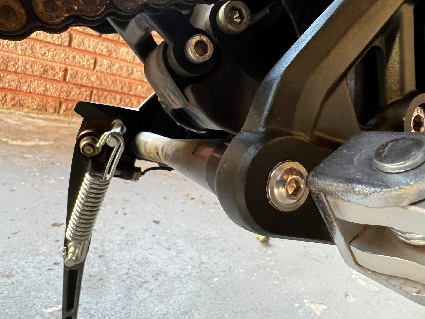 GritShift - Talaria Sting Foot Peg Support Brace (V2 Frame)