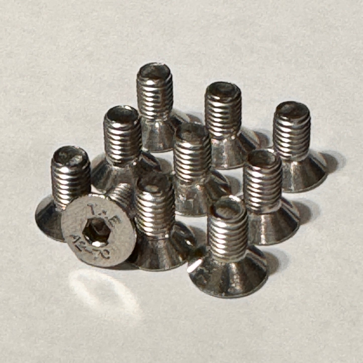 ONYX Side Panel Screws 10pk