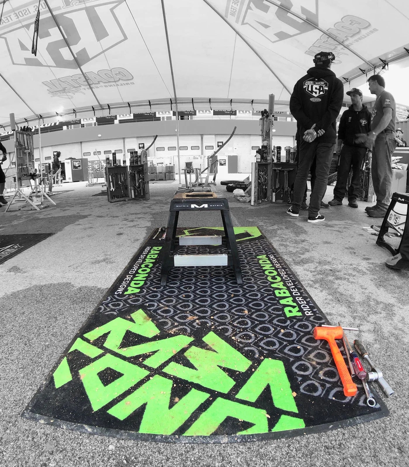 Rabaconda Motorcycle Pit Mat (6.6' x 3.3')