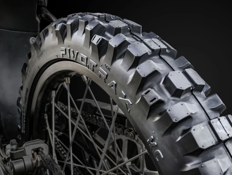 Pivotrax Killowatt Climber Rear Tire 80/100-19