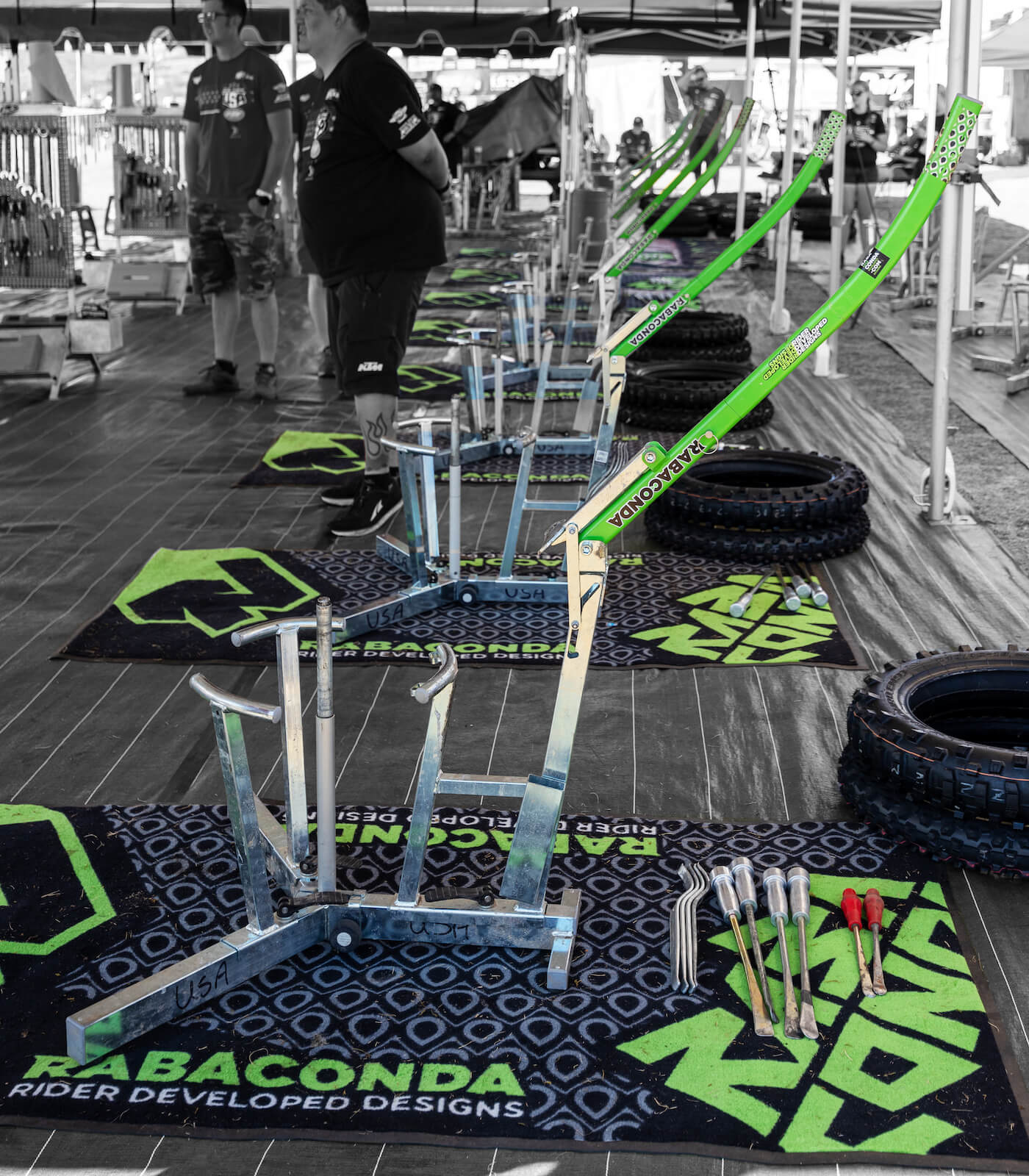 Rabaconda Motorcycle Pit Mat (6.6' x 3.3')
