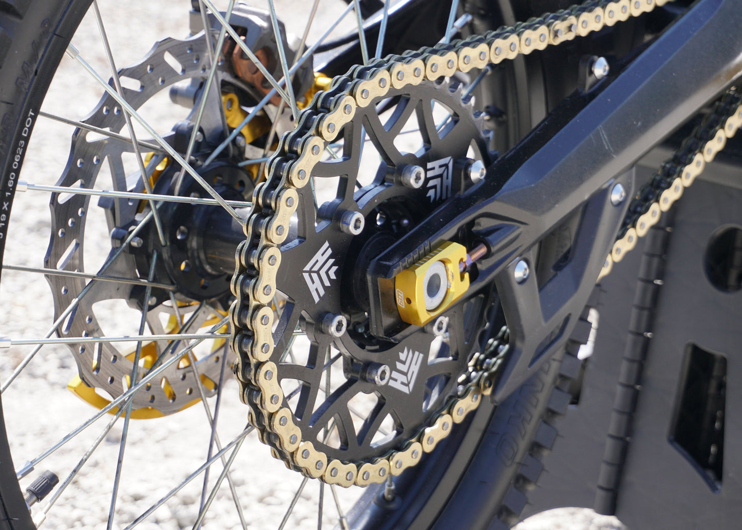 GritShift - Heavy Hitter 520 Ultra Bee Sprocket