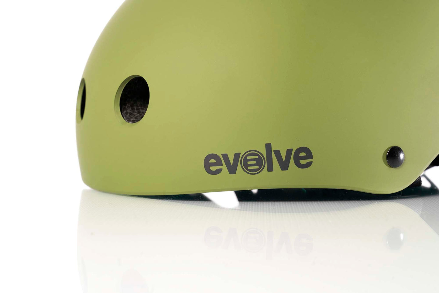 Evolve - Skateboard Helmet