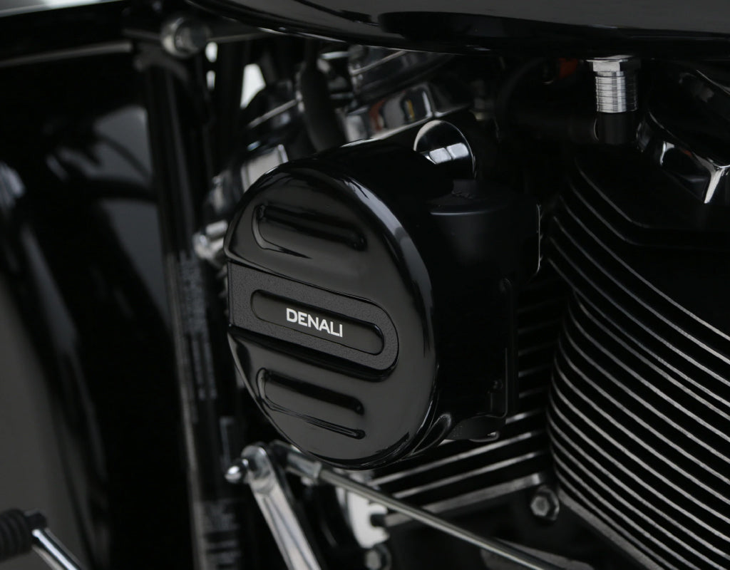 Denali SoundBomb™ V-Twin Dual-Tone Air Horn with Cover